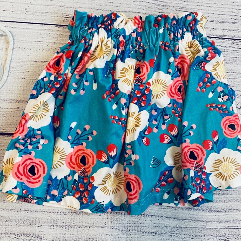 Two children’s skirts - Picture 6 of 6